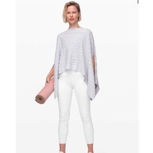 Lululemon Forward Flow Poncho Gray